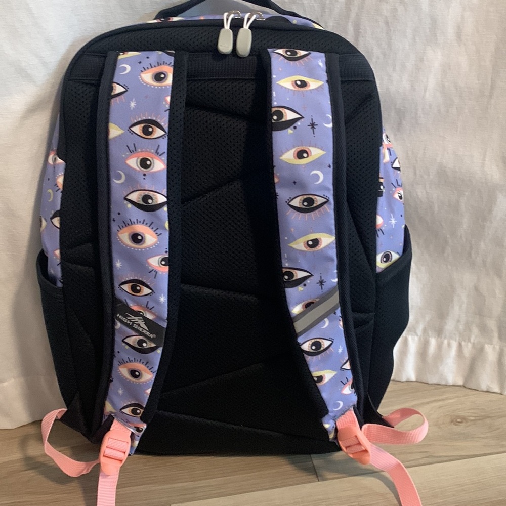“Eye” Backpack. - Picture 2 of 6